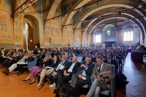 Servizi sociosanitari ed aree interne: Umbria e Marche a confronto a Perugia
